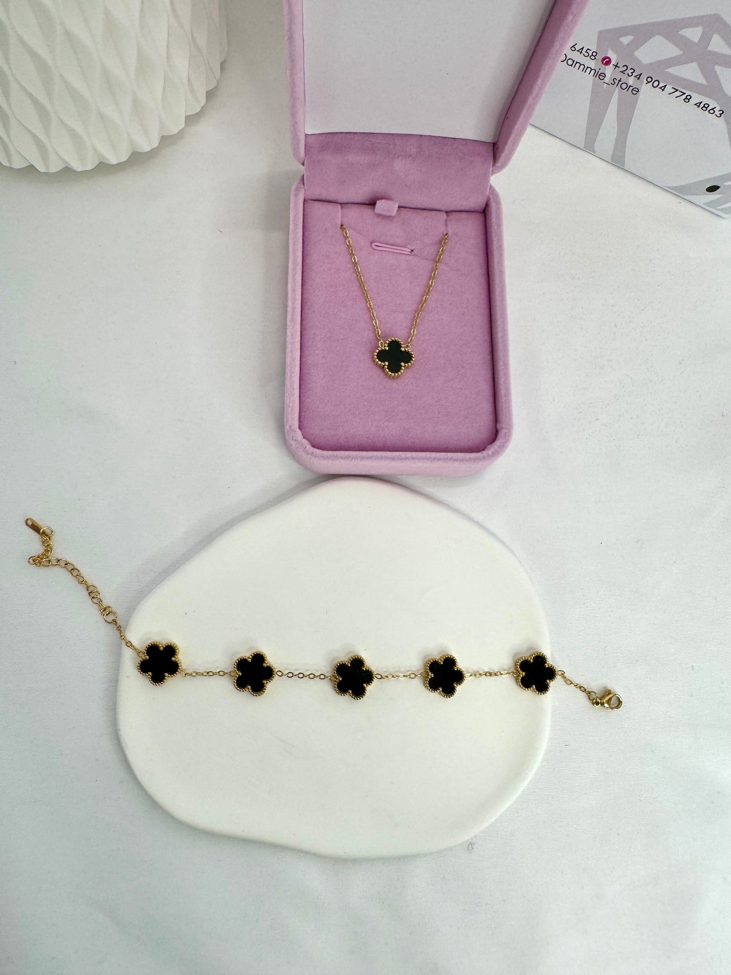 Clover Necklace