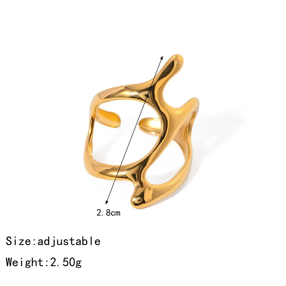 Yowa Statement Ring