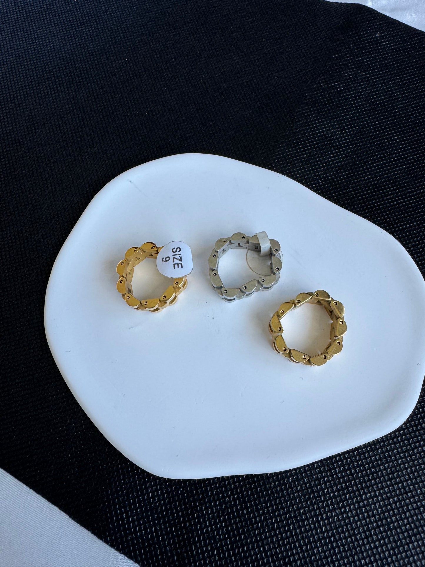 Ugu Ring