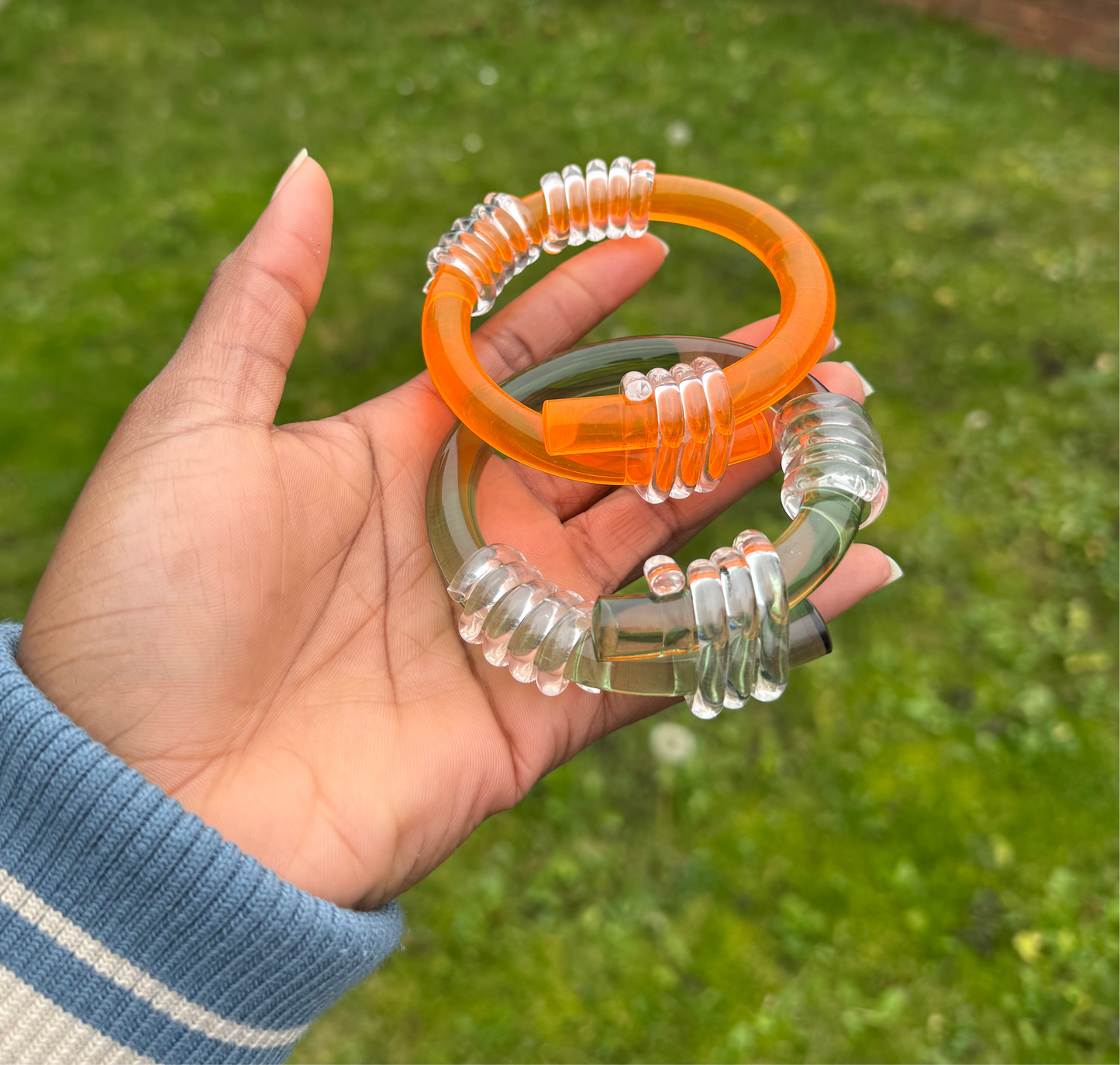 Nicola Bangles