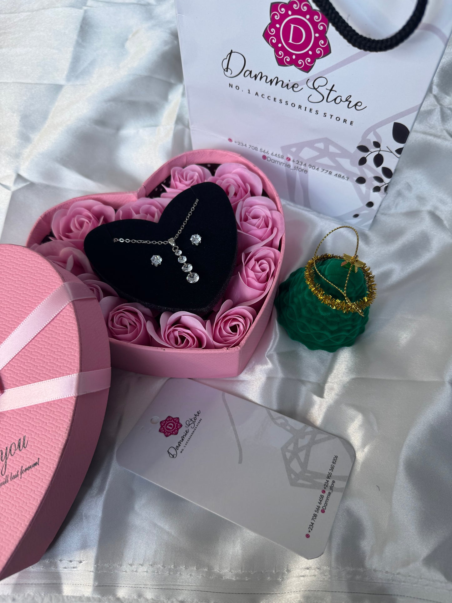 Selené set
